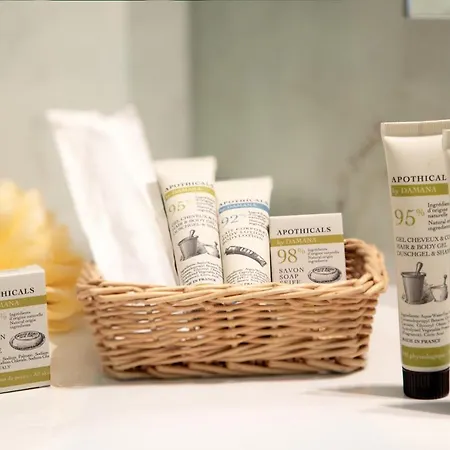 Otel Verdeborgo Grottaferrata