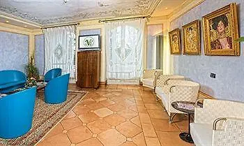 Hotel Residence Verdeborgo 3*