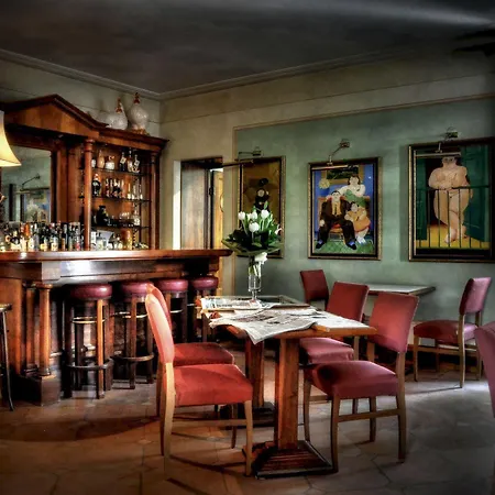 Otel Verdeborgo Grottaferrata