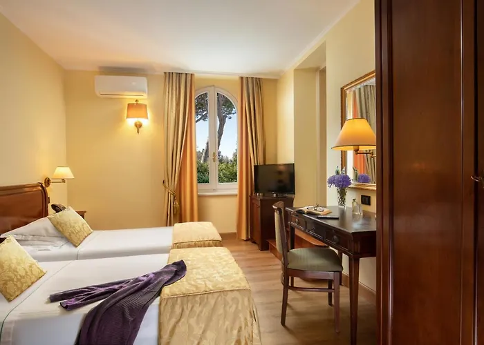 Hotel Verdeborgo Grottaferrata